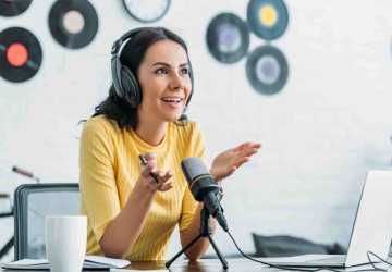 Top 10 Real Estate Podcasts for Industry Insights