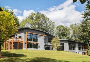 How To Choose The Right Location For Your Home?